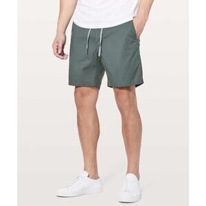 Lululemon Bowline Shorts 7" Men Size 36 Green Stretch Casual Athleisure $78